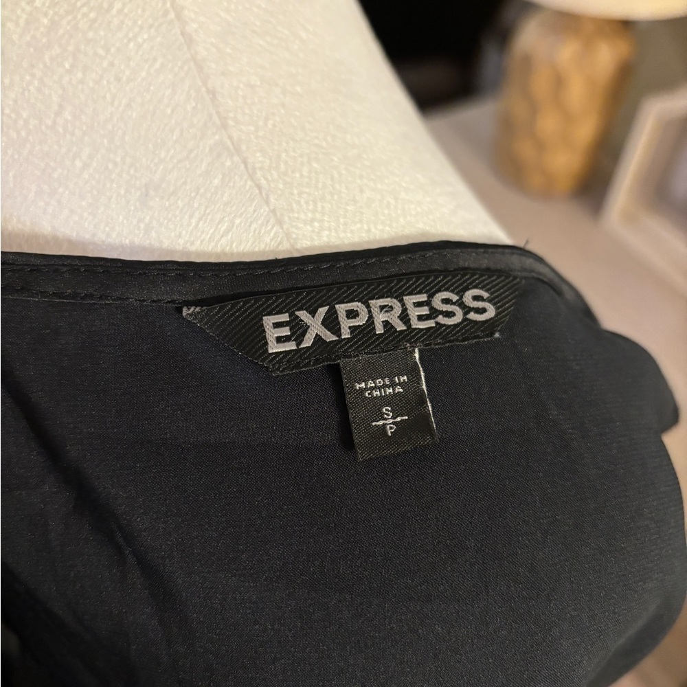 Express Blouse - Picture 4 of 5